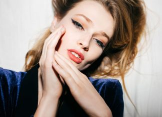 Makijaż prosto z wybiegu – zobacz jak go zrobić Makijaż prosto z wybiegu