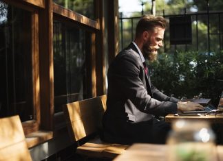 Praca w domu coraz bardziej opłacalna