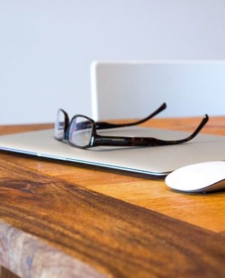 Co dzieje się w Warszawie? Co dzieje się w Warszawie?