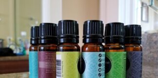 Jak stosować olejki eteryczne na twarz?