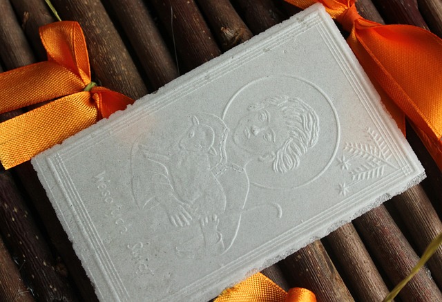 Kiedy łamiemy się opłatkiem? Kiedy łamiemy się opłatkiem?