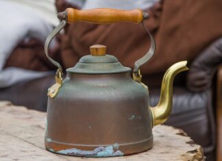 Jak podgrzać koszulki termokurczliwe?