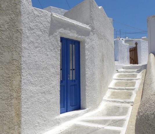 Jak wybielić plastikowe ramy okienne? Jak wybielić plastikowe ramy okienne?