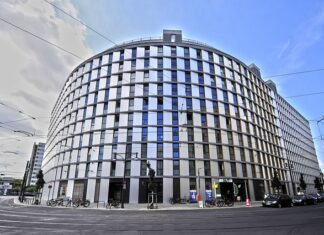 Z jakiego kraju pochodzi firma Parkside?