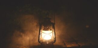 Czy można przebywać w pomieszczeniu z lampa UV?