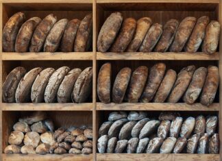 Ile cm półka nad kaloryferem?