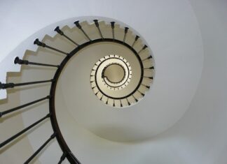 Co zamiast balustrady na balkonie?