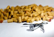 Jak wyciągnąć korkociąg?