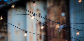 Jaki kabel do lampek choinkowych?