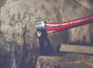 Czym Ostrzyc tasak? Czym Ostrzyc tasak?