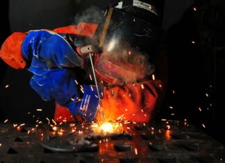 Co to jest Spoina sczepna?