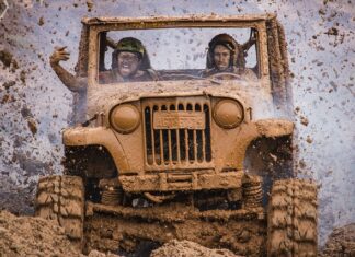 Jak usunąć żółty nalot na plastiku?