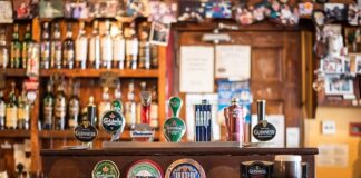 Jak się otwiera piwo?