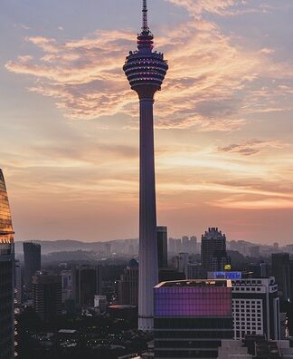 Jak kleić folię wylewaną?