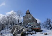 Ile waży Ślęża? Ile waży Ślęża?