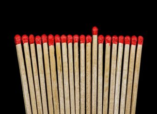 Gdzie kupić zapałki sztormowe? Gdzie kupić zapałki sztormowe?