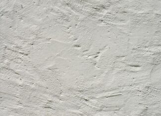 Czy tynk gipsowy trzeba Gipsować?