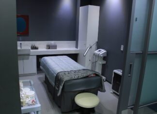 Rola dermatologa w terapii chorób autoimmunologicznych skóry dermatolog